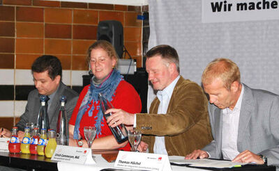 v.l.n.r.: Sven Meier, Herdis Behmann, Ulrich Commerçon und Thomas Hoechst